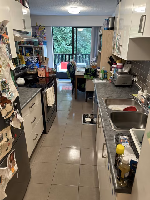 kitchen: after organizing